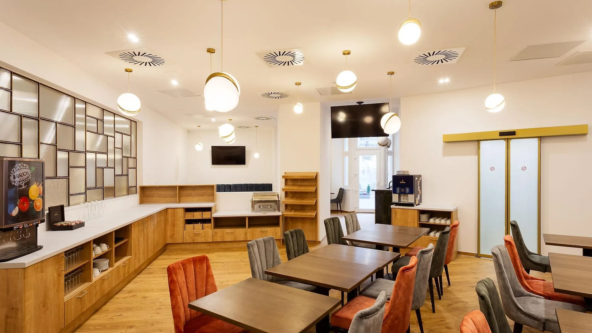 Mera Hotel Budapeşte 4*,
