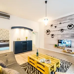 Bpr Carpediem Dream Apartman