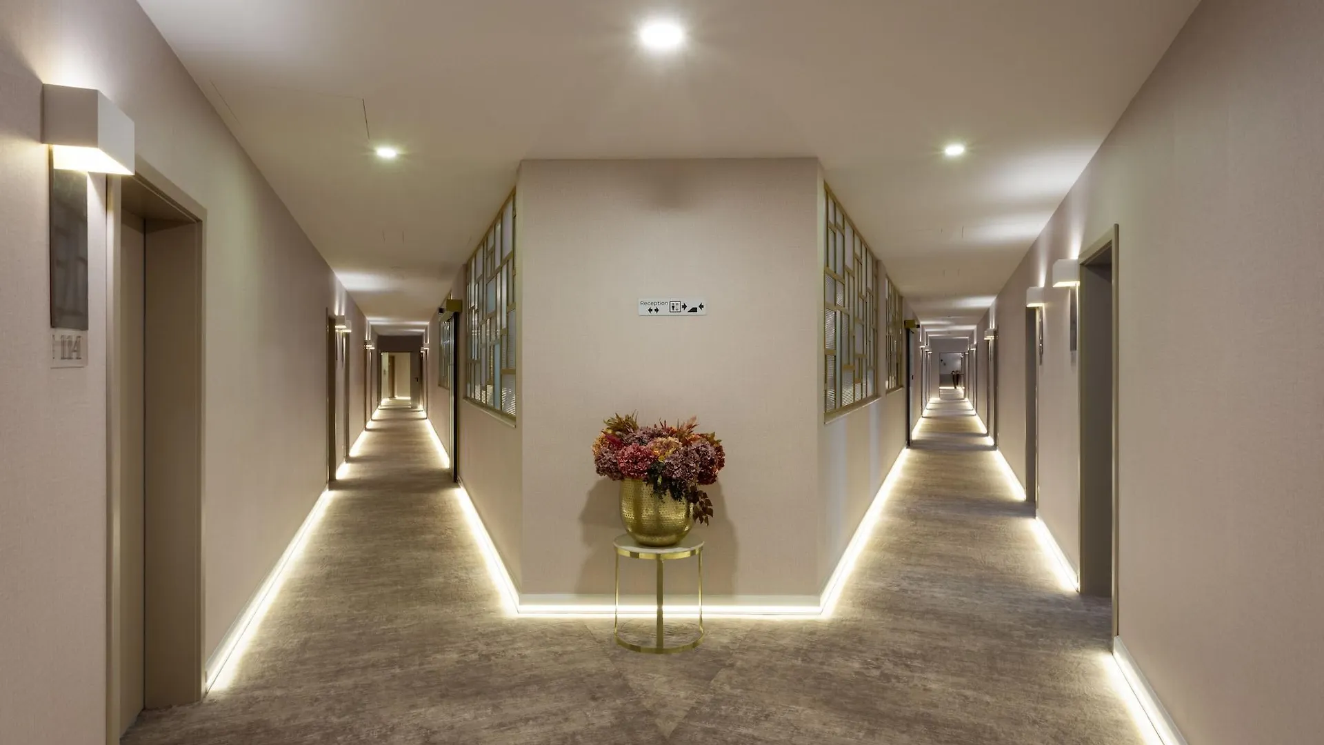 Mera Hotel Budapest 4*,  Ungern