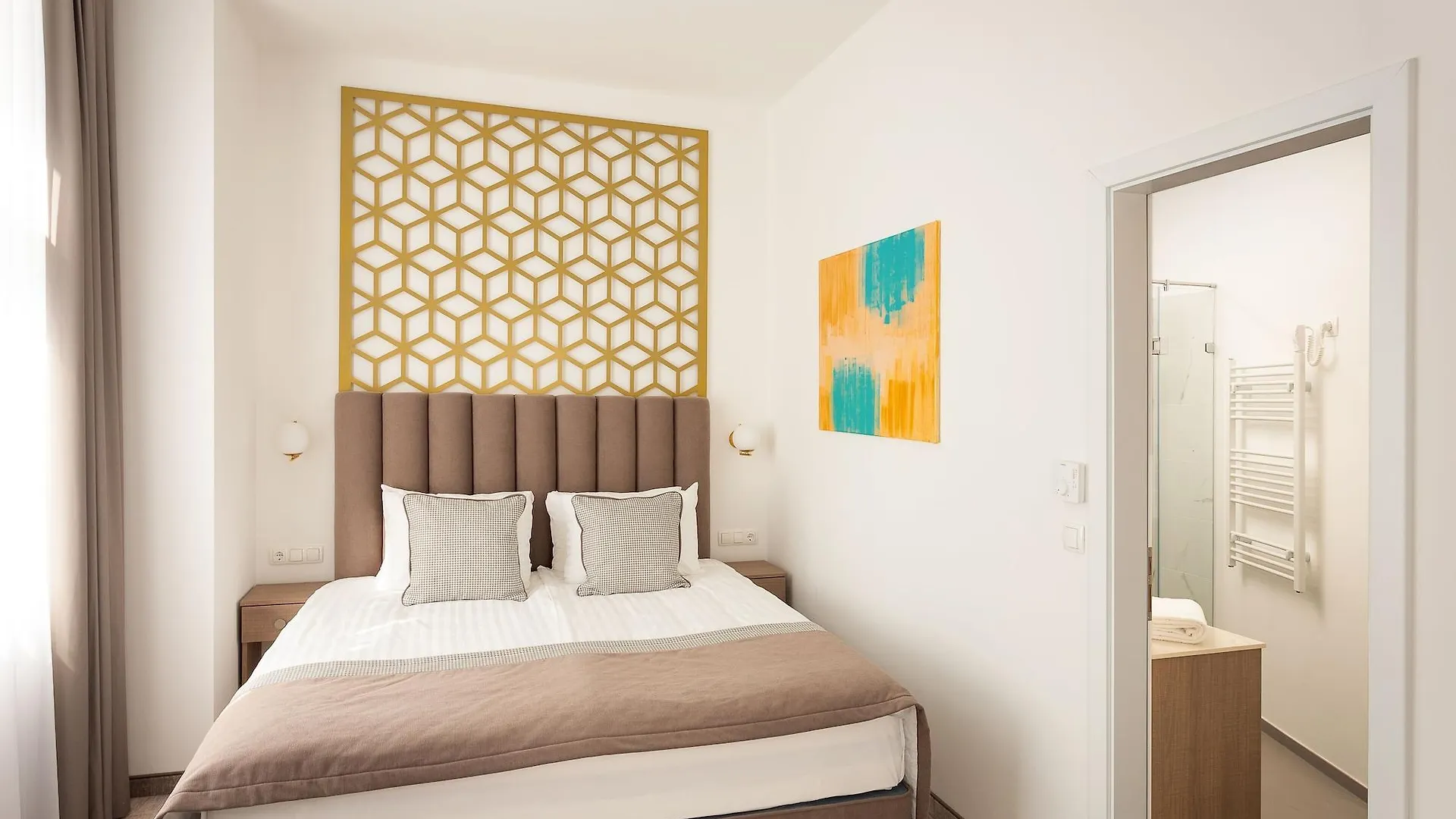 Mera Hotel Budapest 4*,